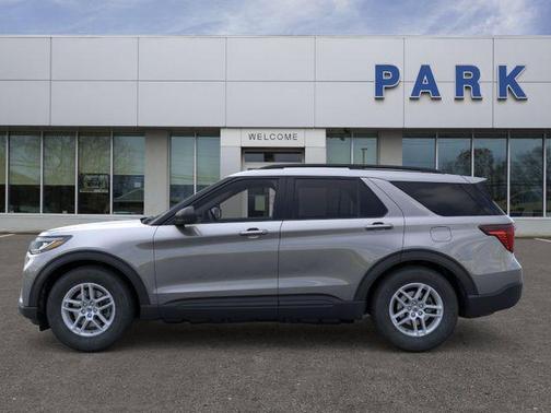 Carbonized Gray Metallic 2026 Ford Explorer Active