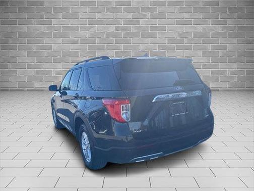 Forged Green Metallic 2023 Ford Explorer XLT