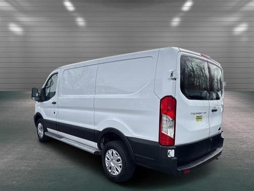 2021 Ford Transit-250 Base