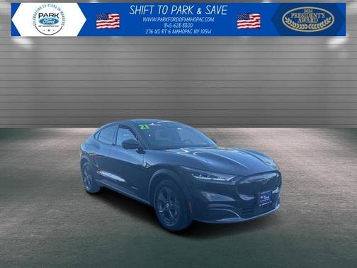 2021 Ford Mustang Mach-E SELECT