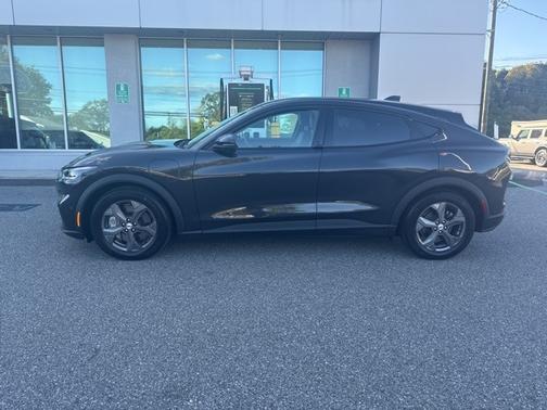2021 Ford Mustang Mach-E SELECT