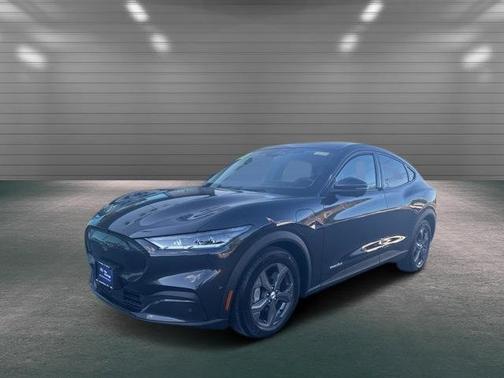 2021 Ford Mustang Mach-E SELECT