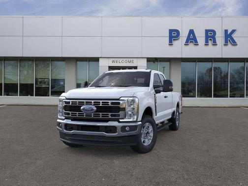Oxford White 2026 Ford F-250 XLT