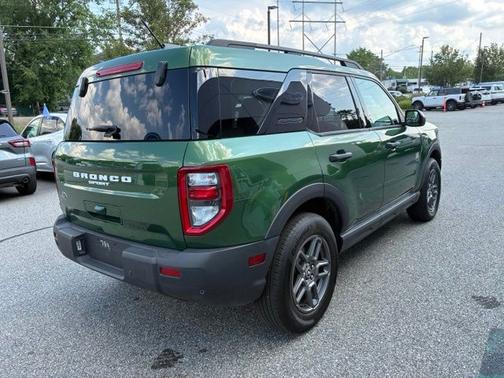 ERUPTION GREEN METALLIC 2025 Ford Bronco Sport BIG BEND