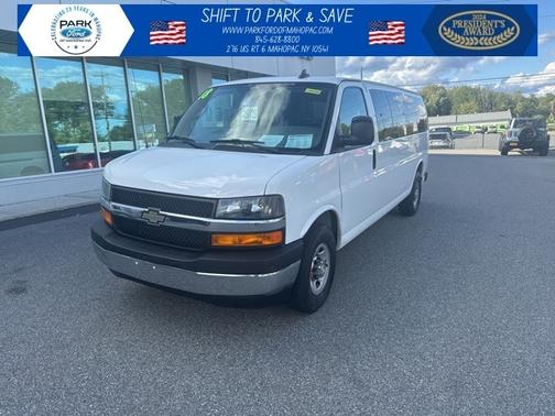 2018 Chevrolet Express 3500 LT
