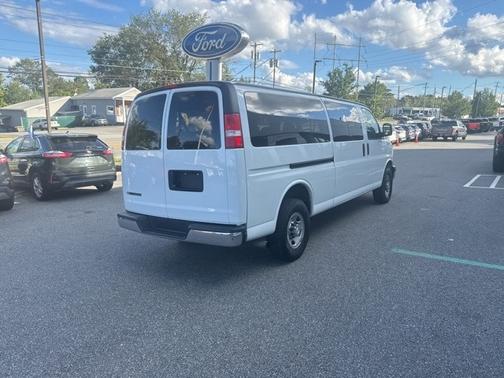 2018 Chevrolet Express 3500 LT