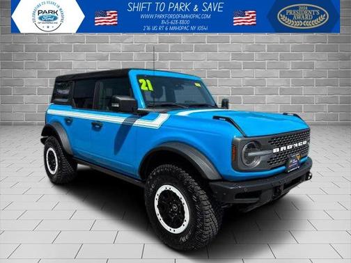 CYBER ORANGE MET TRI-COAT 2021 Ford Bronco BADLANDS