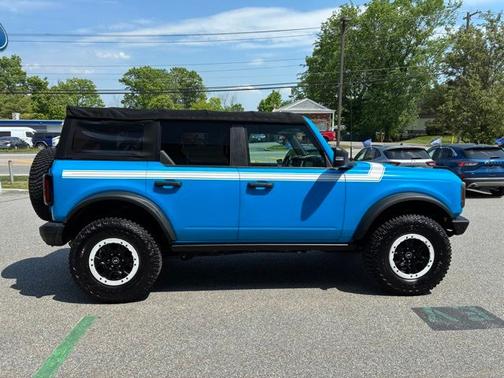 CYBER ORANGE MET TRI-COAT 2021 Ford Bronco BADLANDS