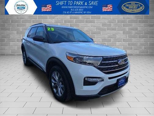 STAR WHITE MET TRI-COAT 2023 Ford Explorer XLT
