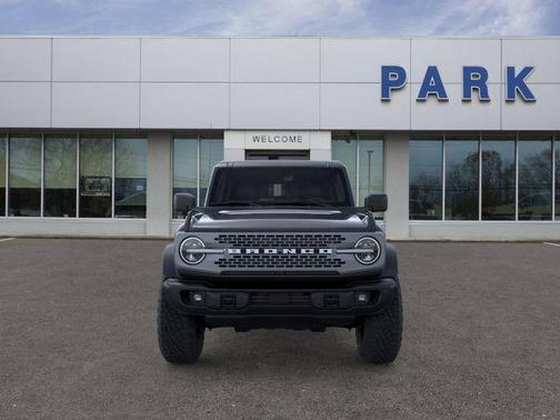 Shadow Black 2026 Ford Bronco Badlands