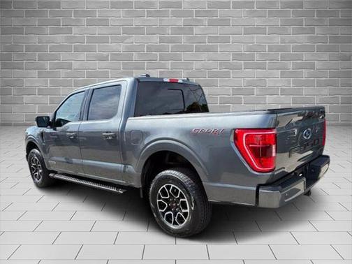 CARBONIZED GRAY METALLIC 2023 Ford F-150 XLT