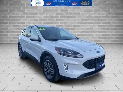 STAR WHITE METALLIC TRI-COA 2022 Ford Escape SEL