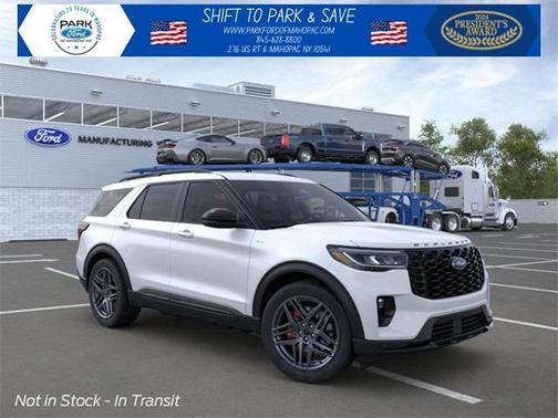 2025 Ford Explorer ST-Line