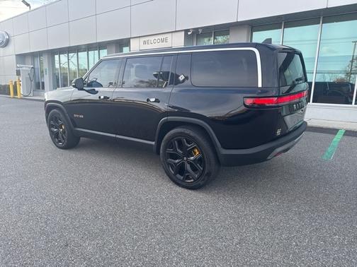 2023 Rivian R1S ADVENTURE QUAD MOTOR LARGE PACK