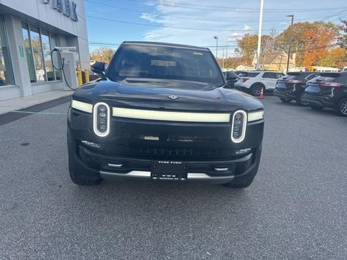 2023 Rivian R1S ADVENTURE QUAD MOTOR LARGE PACK