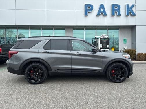 2023 Ford Explorer ST