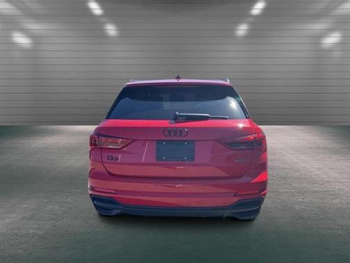 2023 Audi Q3 45 S line Premium