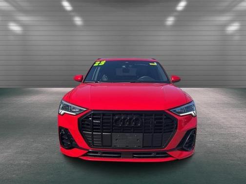 2023 Audi Q3 45 S line Premium