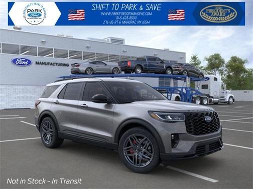 2025 Ford Explorer ST-Line