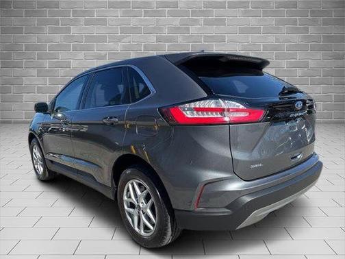 Carbonized Gray Metallic 2022 Ford Edge SEL