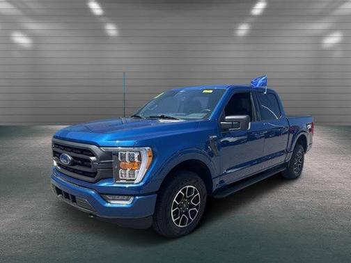 ATLAS BLUE METALLIC 2023 Ford F-150 XLT