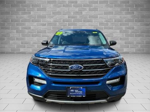 ATLAS BLUE METALLIC 2023 Ford Explorer XLT