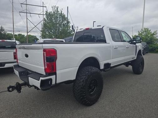 2024 Ford F-350 XLT