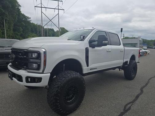 2024 Ford F-350 XLT