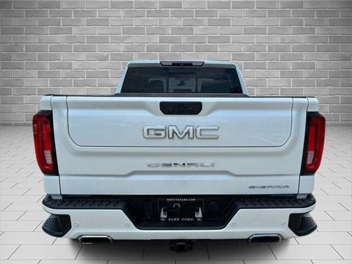 White Frost Tri-Coat 2019 GMC Sierra 1500 DENALI