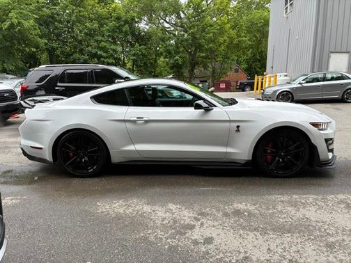 OXFORD WHITE 2021 Ford Mustang SHELBY GT500