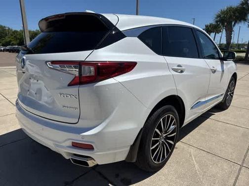 2025 Acura RDX Advance Package