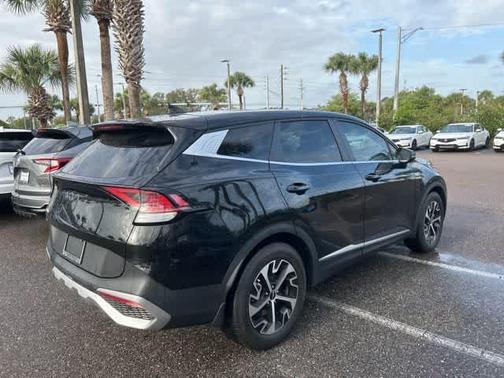 Black 2023 Kia Sportage EX