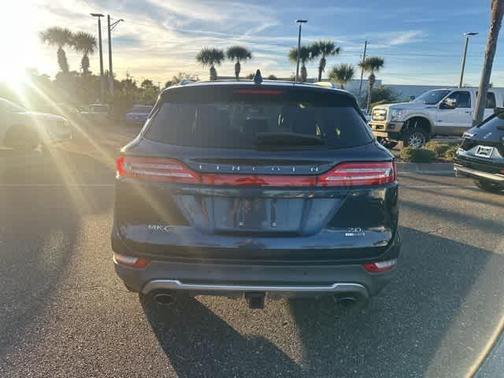 2016 Lincoln MKC Select