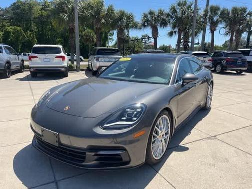 2018 Porsche Panamera Sport Turismo 4S