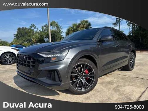 2020 Audi Q8 55 Premium Plus