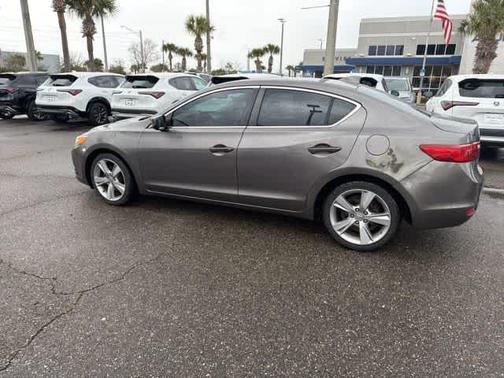 2014 Acura ILX 2.0L w/Premium Package