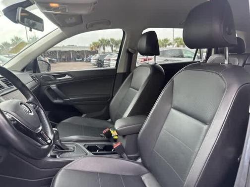 2018 Volkswagen Tiguan 2.0T SE