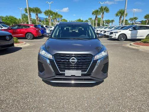 Gun Metallic 2023 Nissan Kicks SV