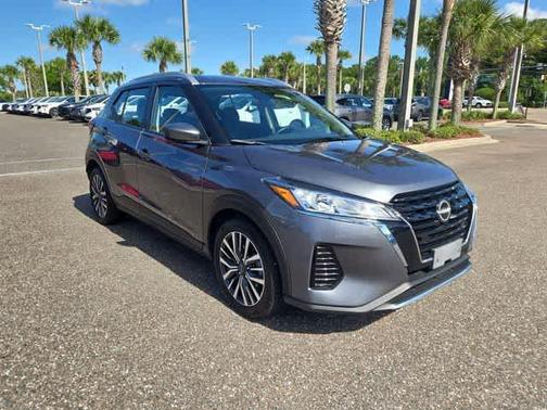 Gun Metallic 2023 Nissan Kicks SV
