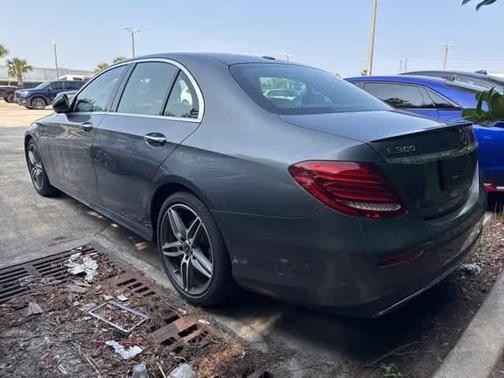 2018 Mercedes-Benz E-Class E 300