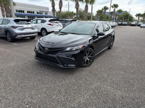 Black 2021 Toyota Camry SE