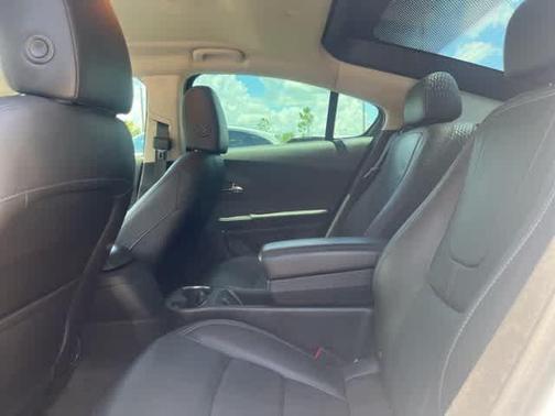 2015 Chevrolet Volt Base