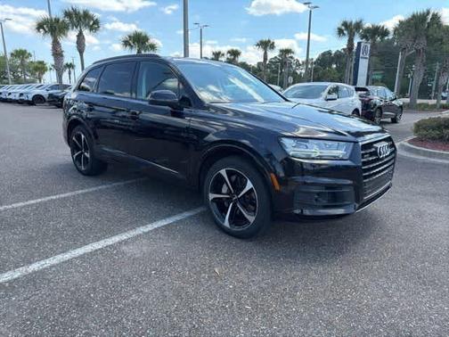 Orca Black Metallic 2019 Audi Q7 55 Prestige