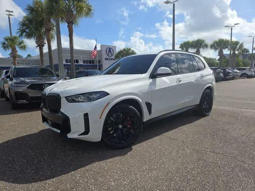 White 2024 BMW X5 xDrive40i