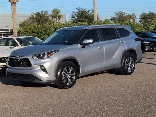 2023 Toyota Highlander L
