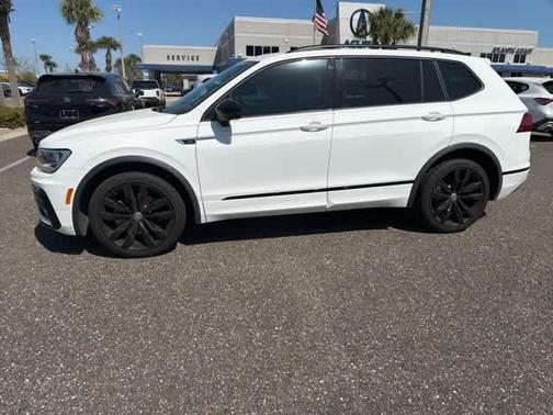 2020 Volkswagen Tiguan 2.0T SE R-Line Black