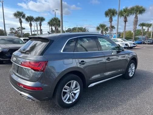 2023 Audi Q5 45 S line quattro Premium
