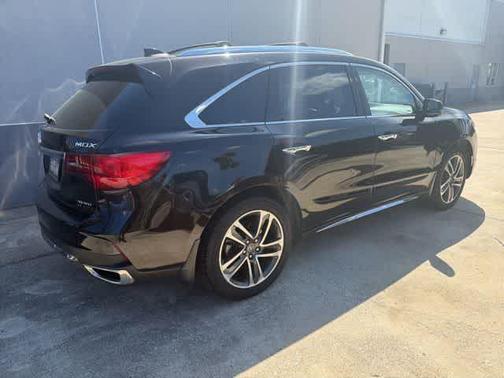 2017 Acura MDX 3.5L w/Advance Package