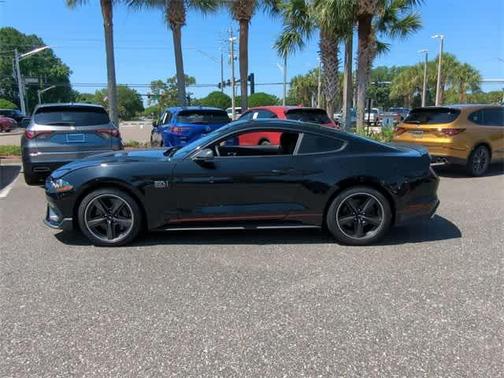 2022 Ford Mustang Mach 1