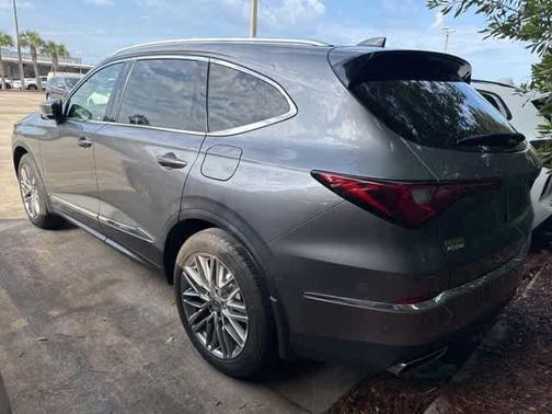 2022 Acura MDX Advance